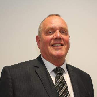 Photo of Councillor Bill Drewett