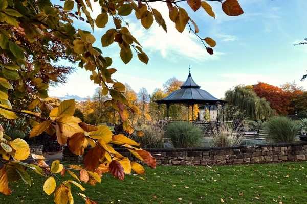 A photo of Carr Bank Park in autumn