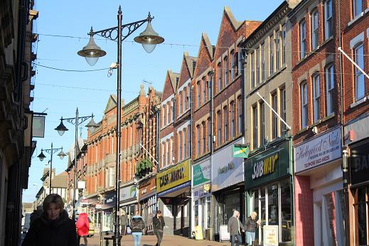 Shops on Leeming Street in Mansfield town centre