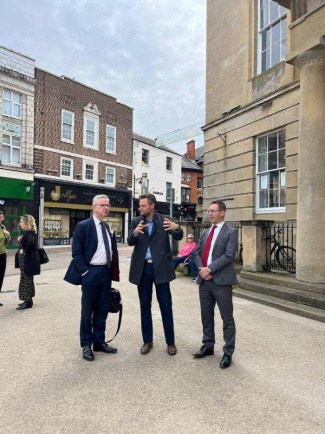 Michael Gove Ben Bradley and mayor outside old town hall