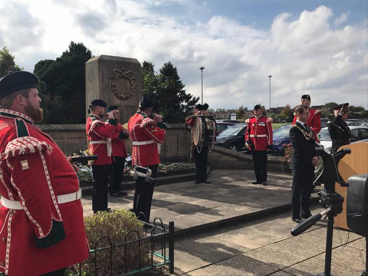 The brass band and Mayor reading out the proclamation text