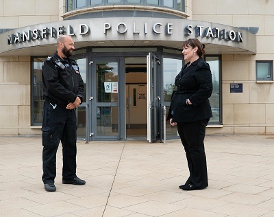 Photo of two police officers outside Mansfield Police Station