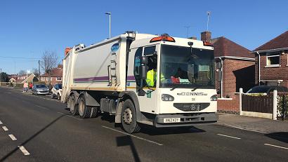 Picture of Mansfield District Council bin lorry