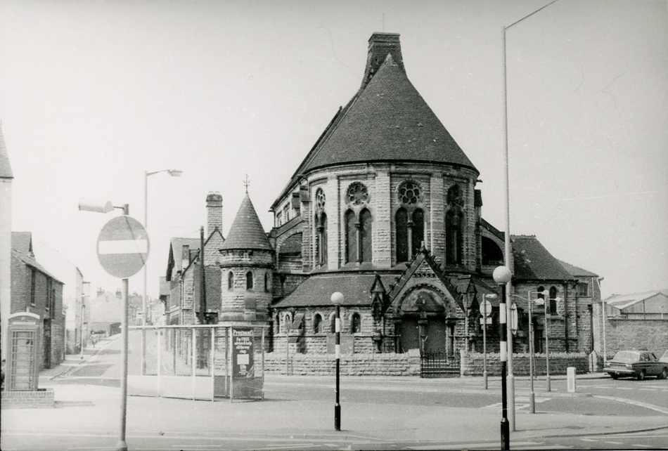 Black and white photograph of the Congregational Church