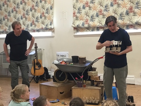 Wayward Objects actors present a puppet show to schoolchildren in Warsop